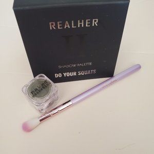 REALHER Do Your Squats shadow palette w brush